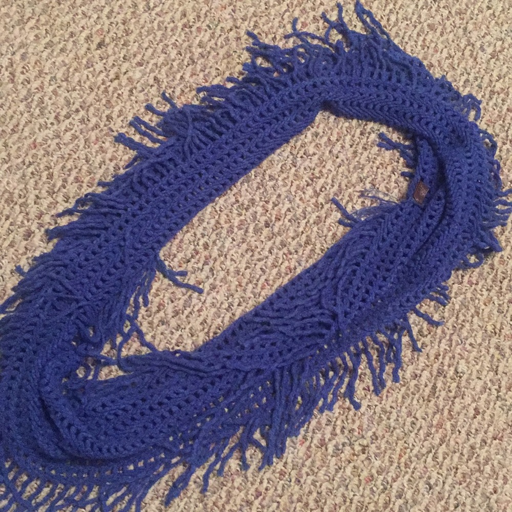 Blue infinity scarf